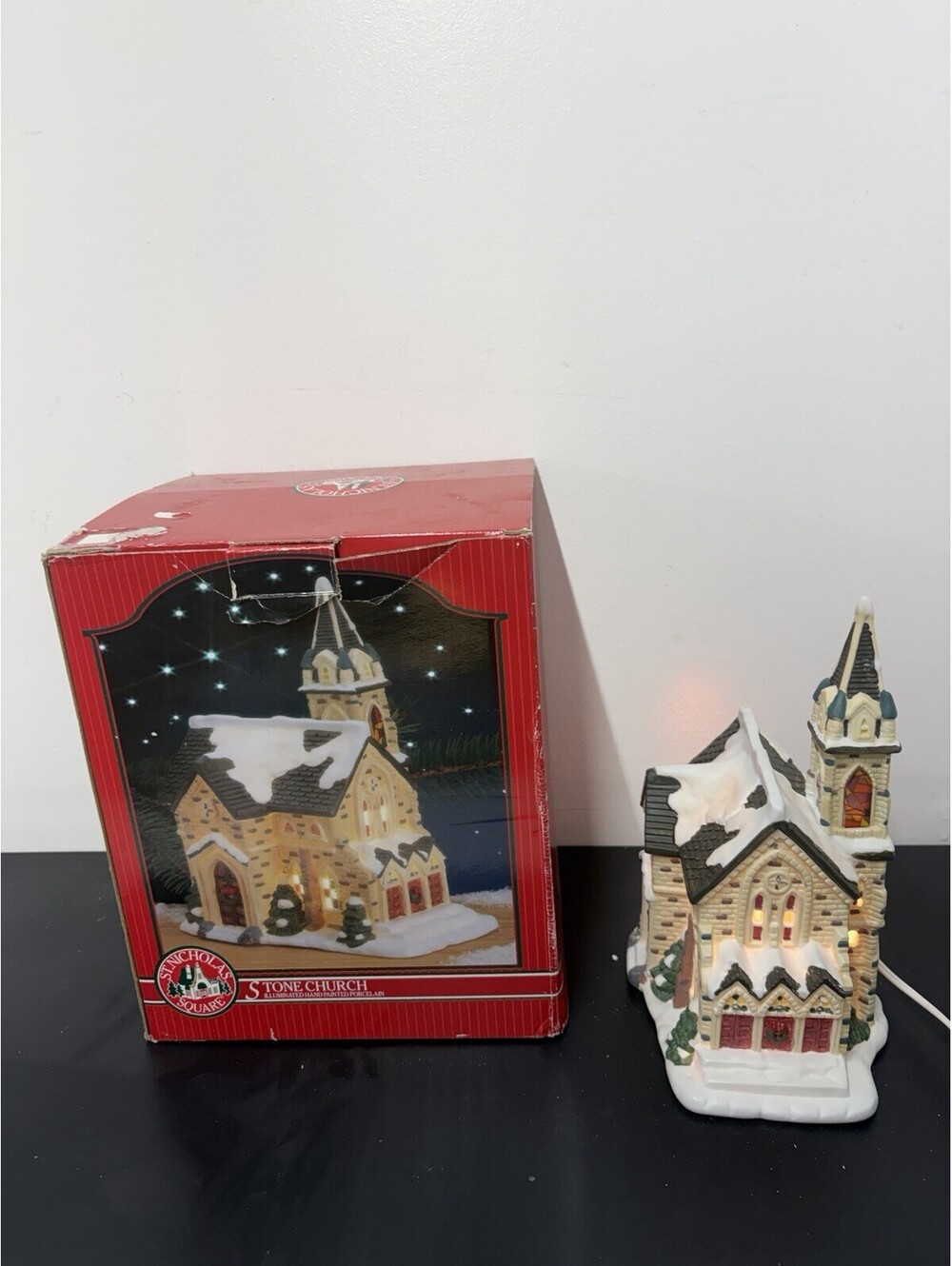 Vtg St Nicholas Square Christmas Village STONE CHURCH Illuminated Hand Painted